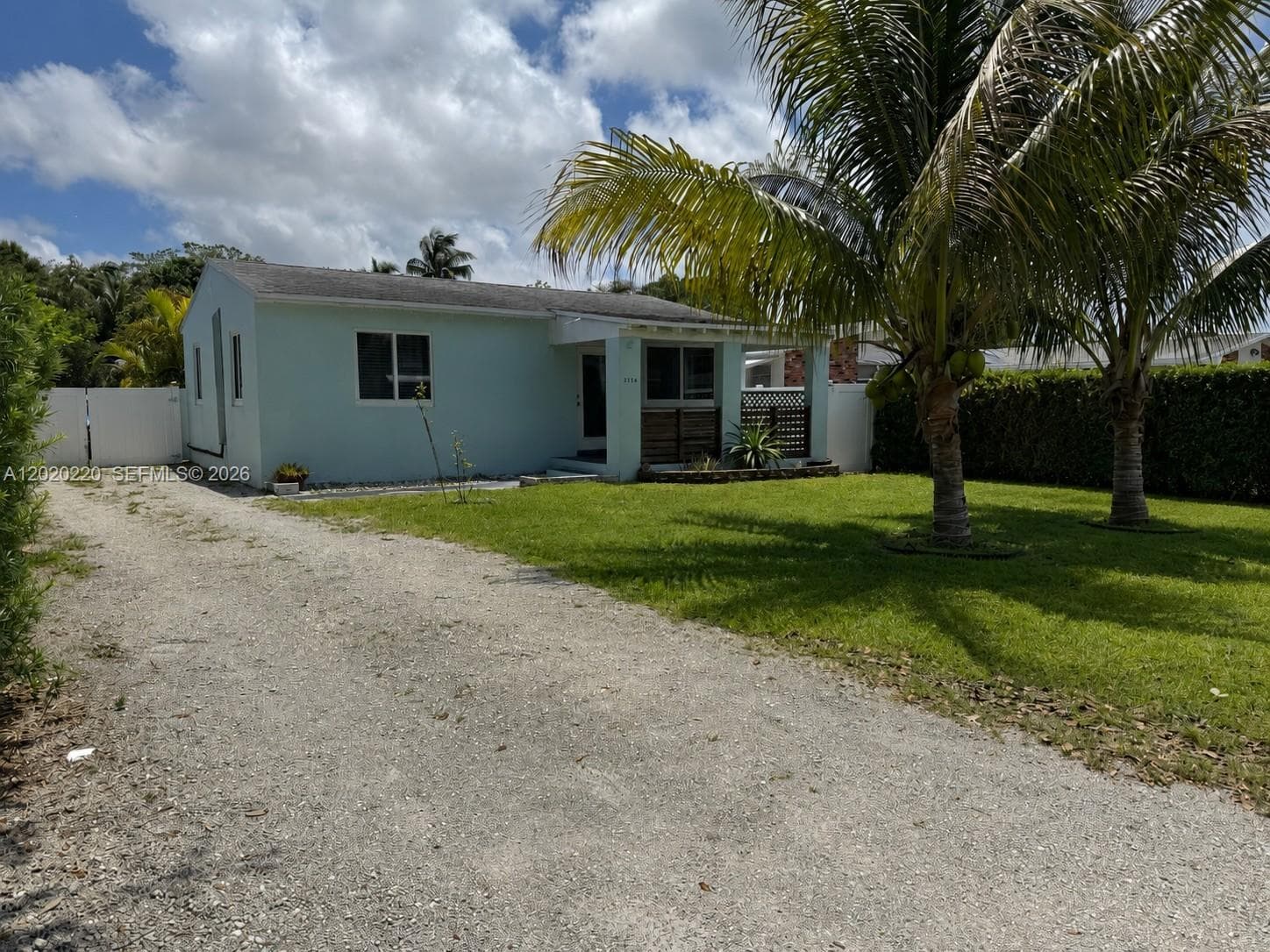2726 Taylor St, Hollywood, FL 33020 photo 2