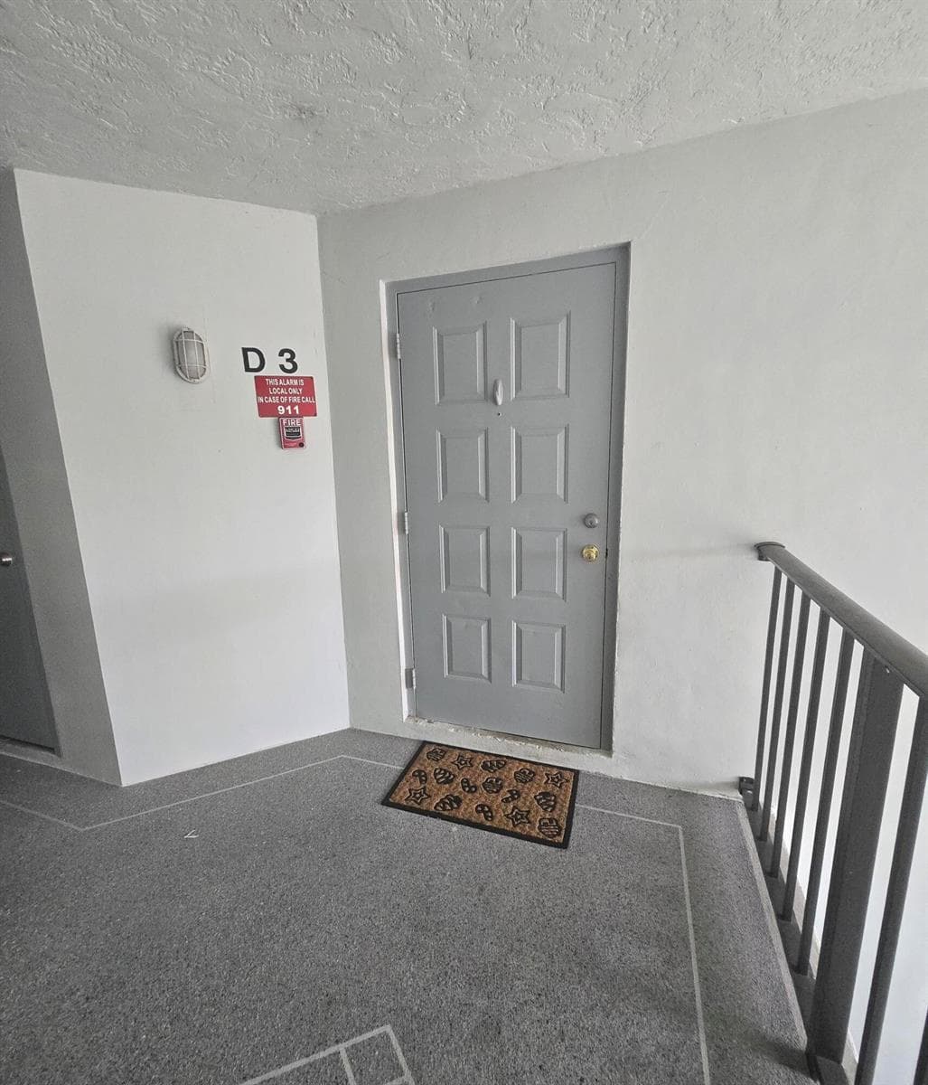 1009 Green Pine Boulevard # D3, West Palm Beach, FL 33409 photo 2