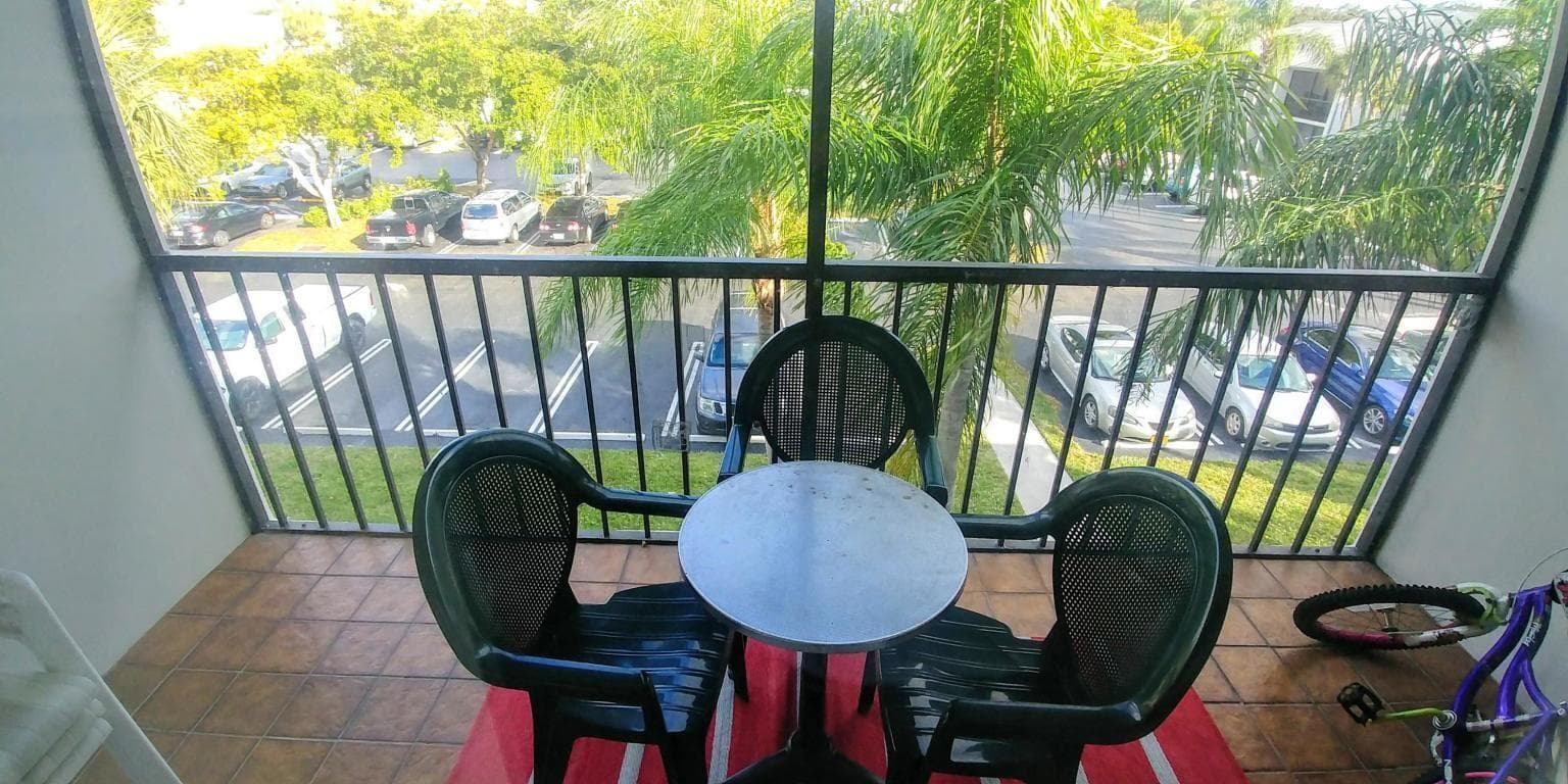1009 Green Pine Boulevard # D3, West Palm Beach, FL 33409 photo 3