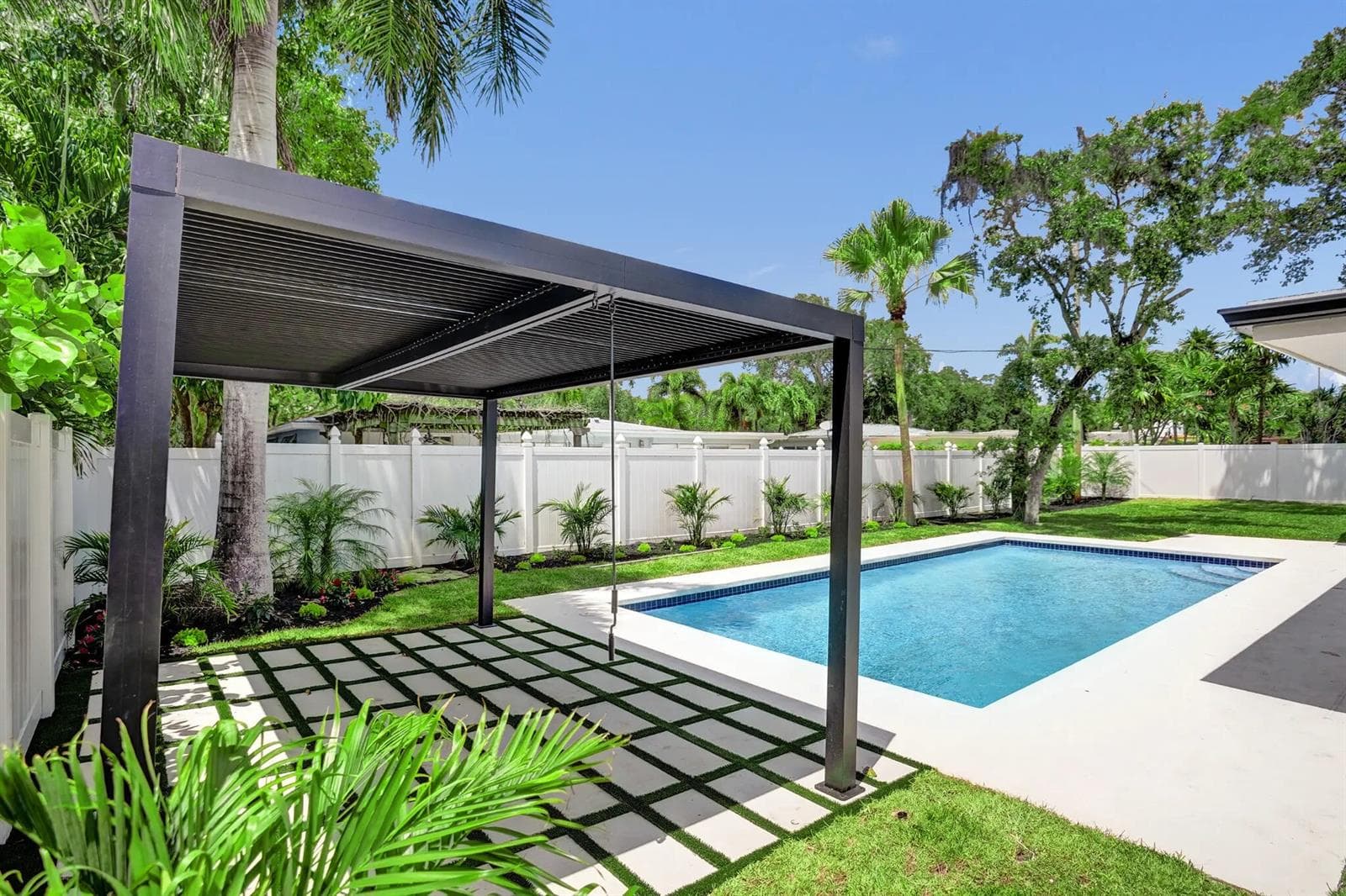 669 SW 3rd Street, Boca Raton, FL 33486 photo 5