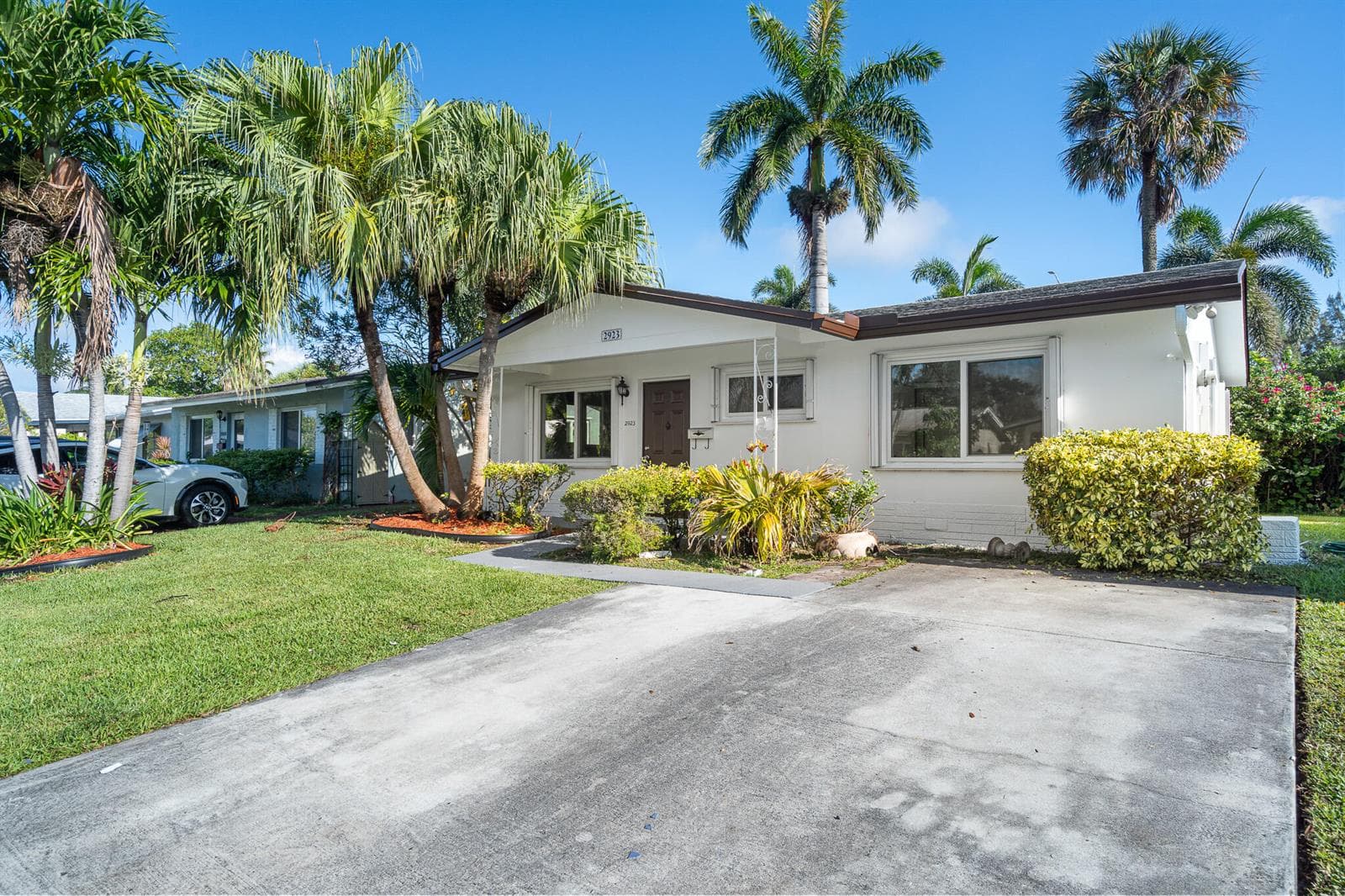 2923 NW 48th Street, Fort Lauderdale, FL 33309 photo 3