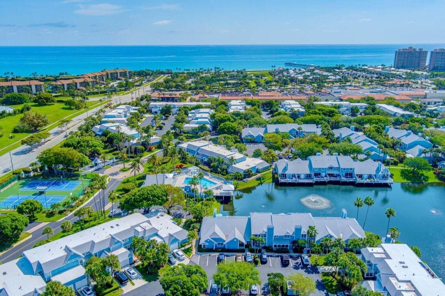 716 Ocean Dunes Circle, Jupiter, FL 33477 photo 2