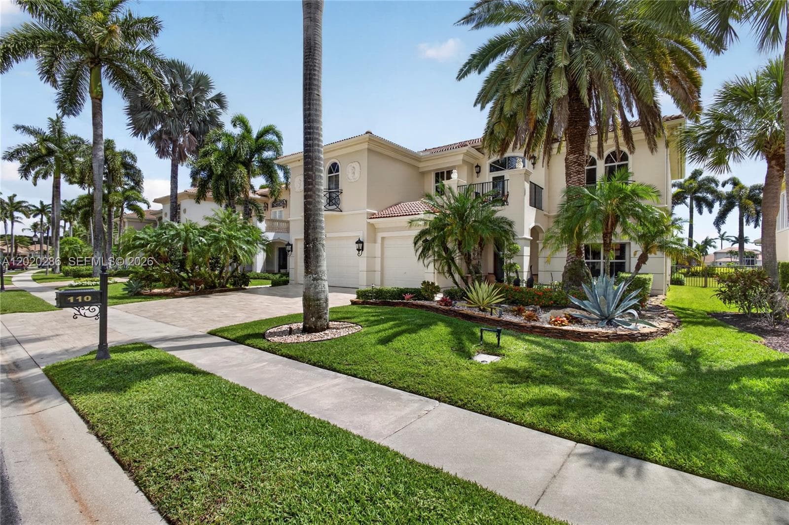 110 Abondance Dr, Palm Beach Gardens, FL 33410 photo 2