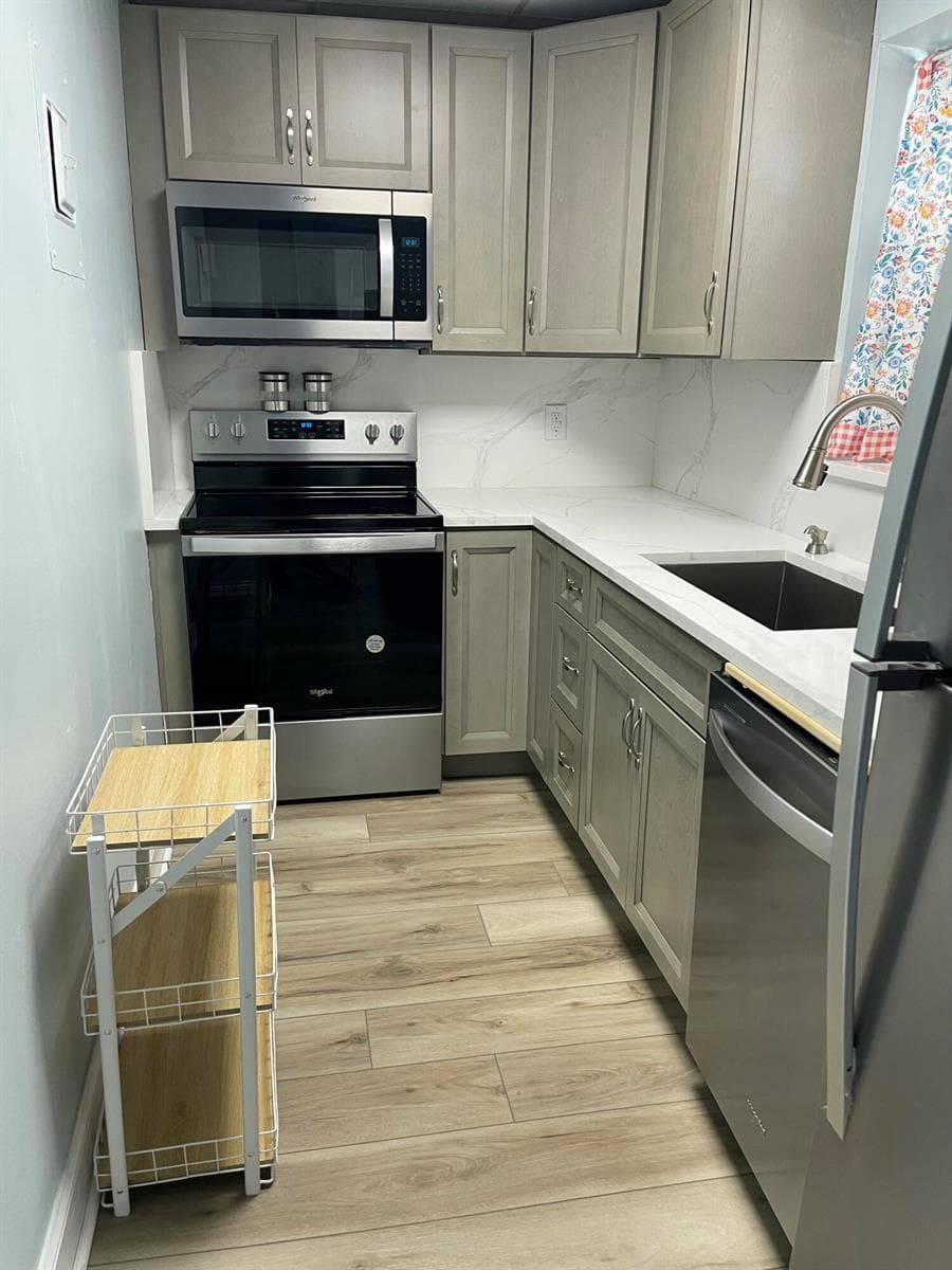 3216 SE 8th Street # 203, Pompano Beach, FL 33062 photo 3