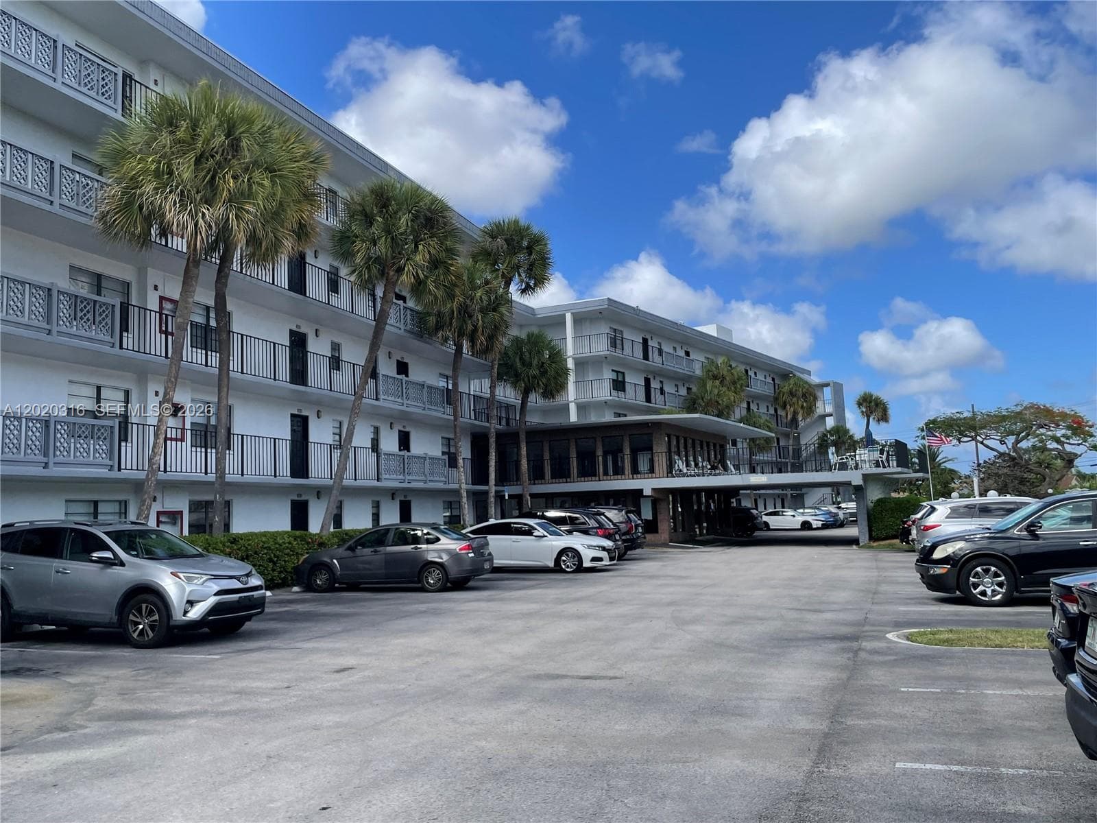 9235 SW 8th St # 209, Boca Raton, FL 33428 photo 4