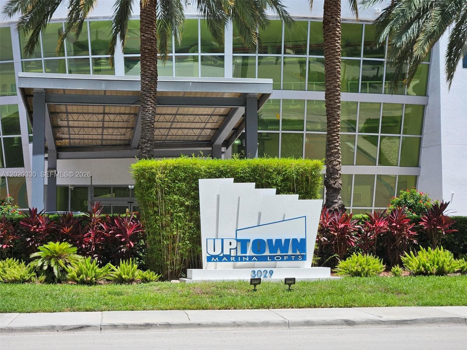 3029 NE 188th St # 323, Aventura, FL 33180