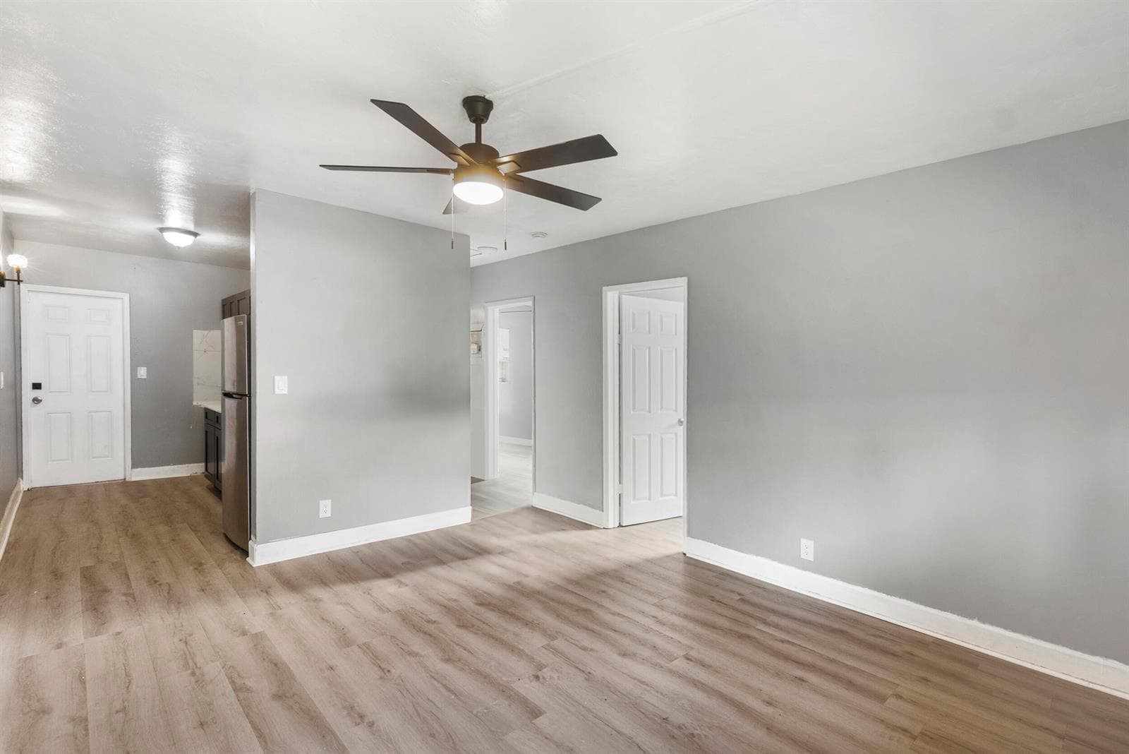 730 NW 4th Avenue, Fort Lauderdale, FL 33311 photo 2