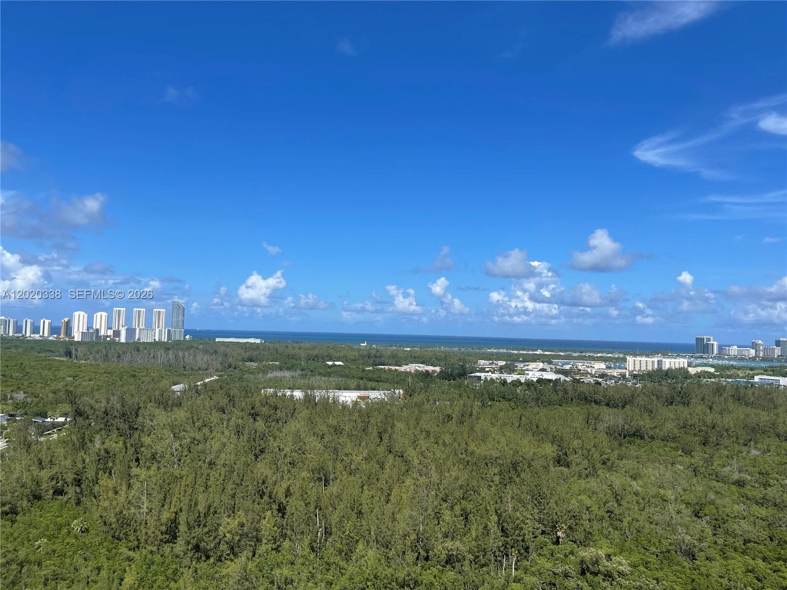 14951 Royal Oaks Ln # 2606, North Miami, FL 33181
