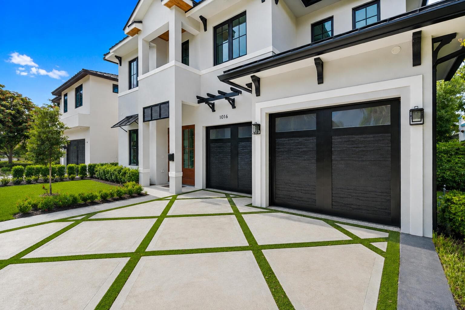 1016 SE 8th Street, Fort Lauderdale, FL 33316 photo 2