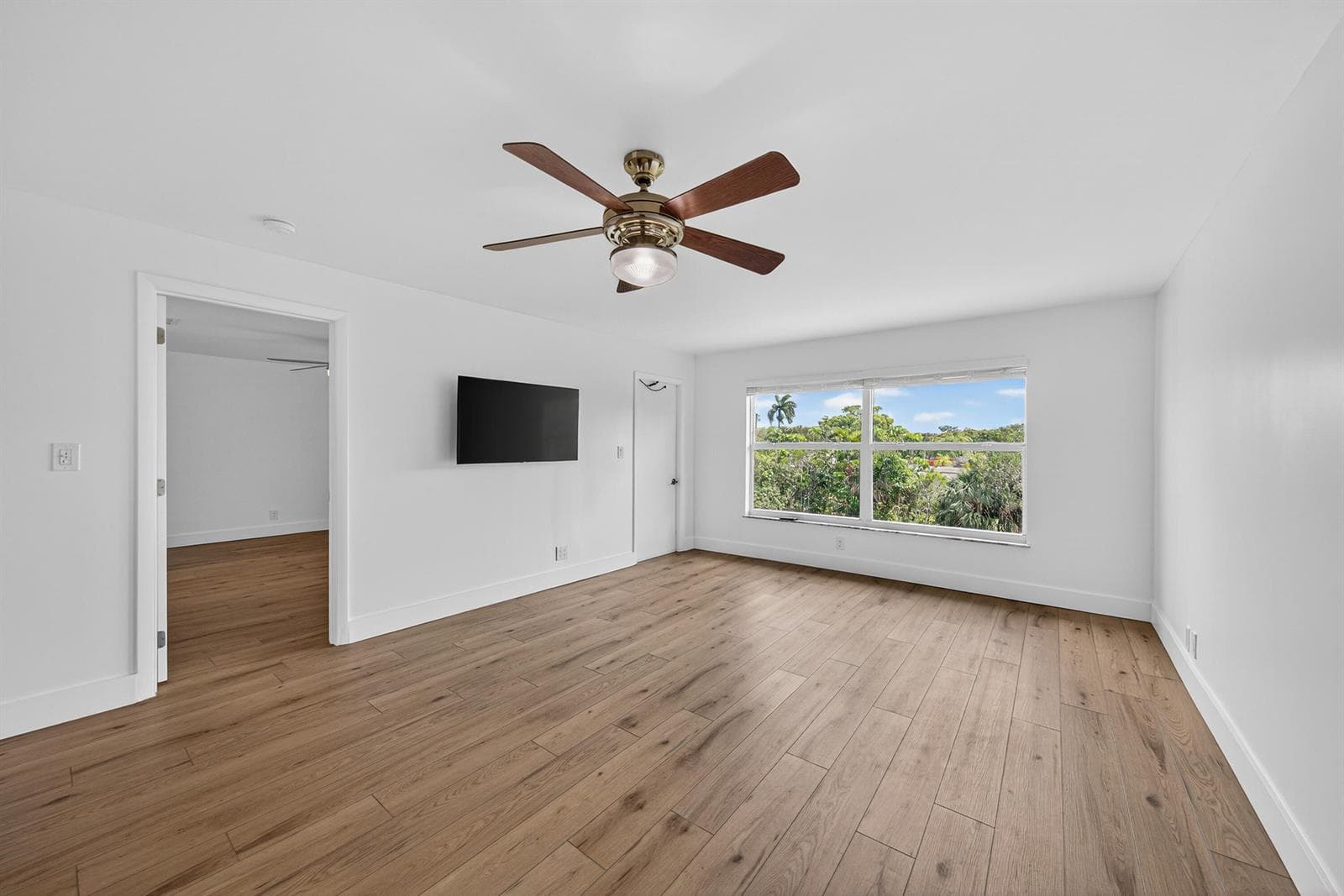 6570 Royal Palm Boulevard # 306j, Margate, FL 33063 photo 3