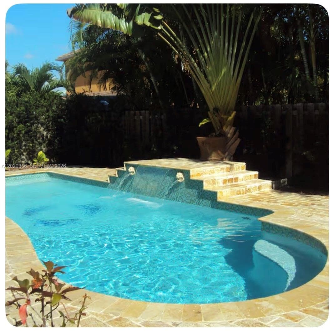 14475 SW 40th St, Miami, FL 33175 photo 2