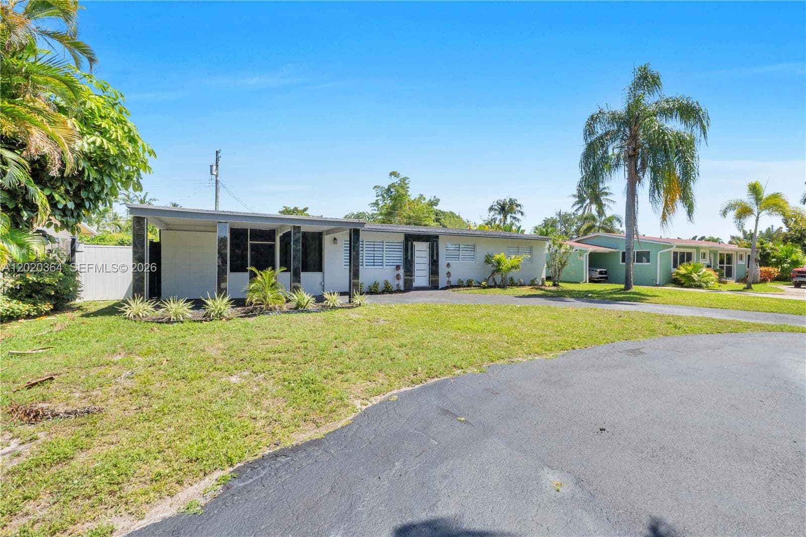 317 NW 27th St, Wilton Manors, FL 33311 photo 3