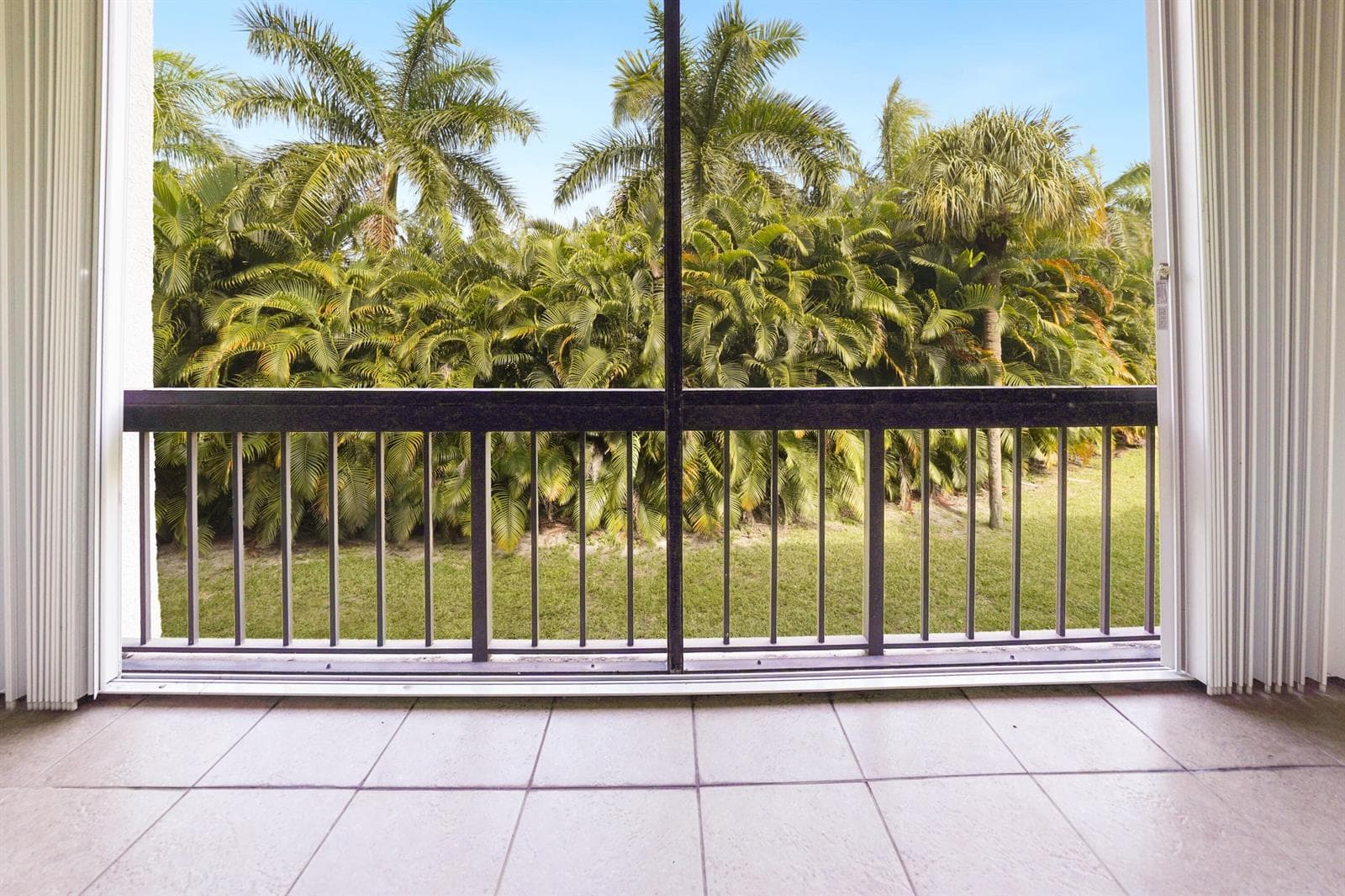 3050 Presidential Way # 205, West Palm Beach, FL 33401 photo 4