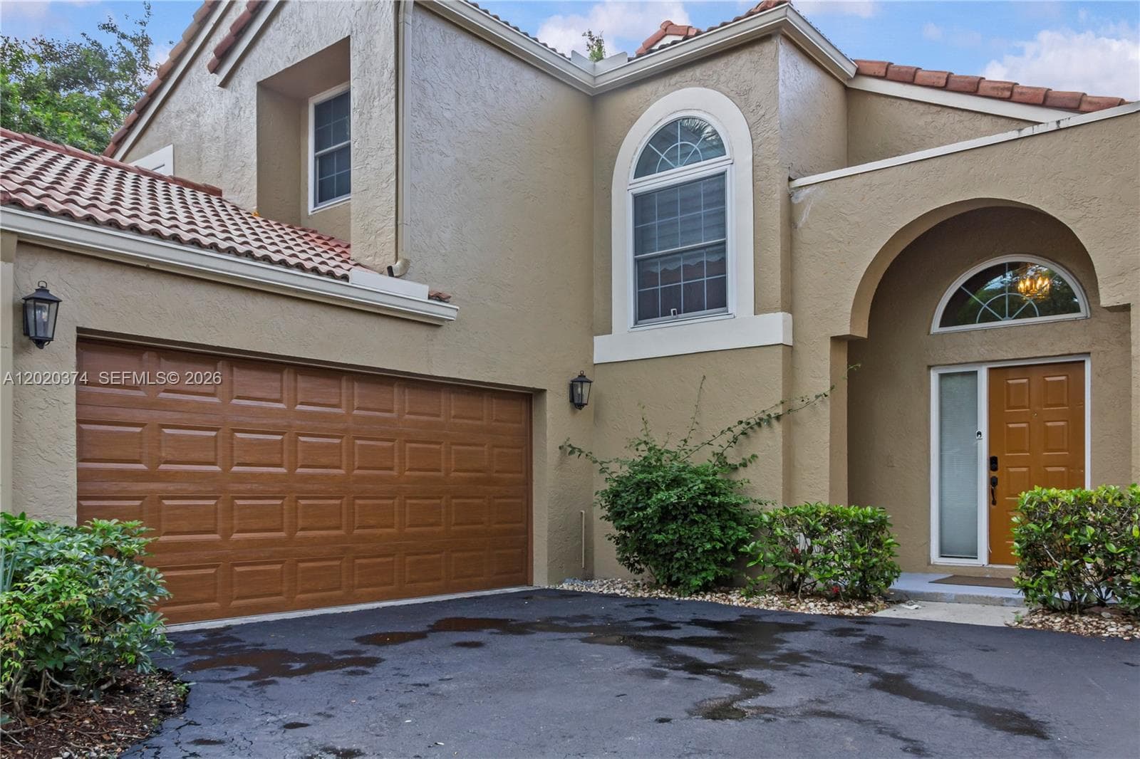 6885 NW 75th Pl, Parkland, FL 33067 photo 2