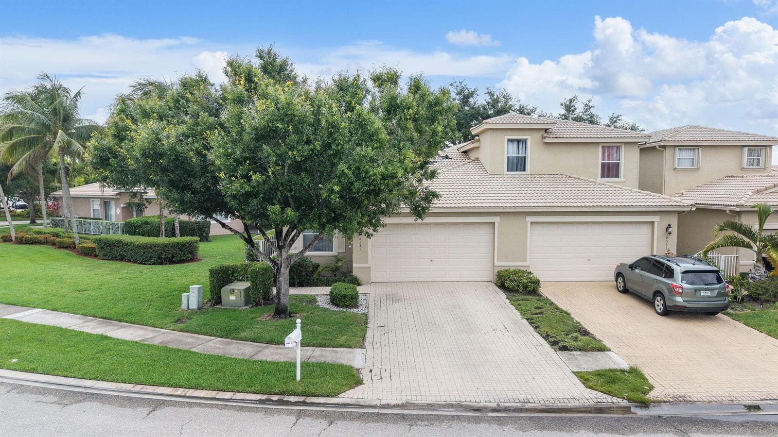 8541 Water Cay, West Palm Beach, FL 33411 photo 2
