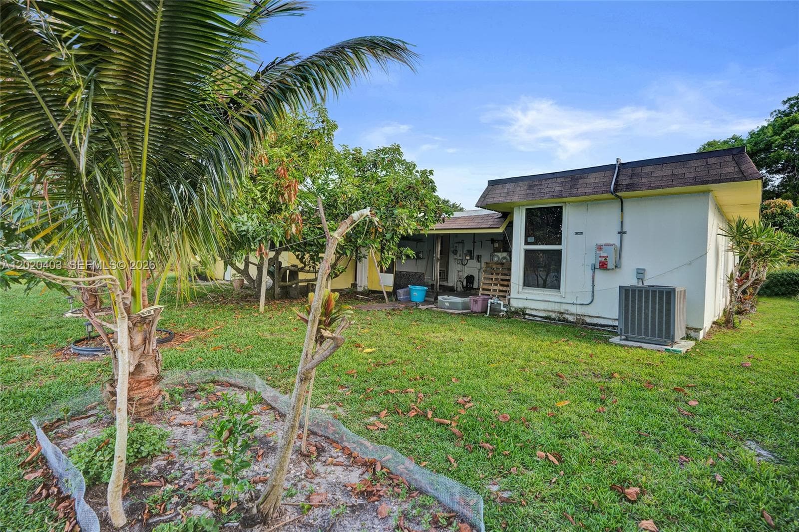 6408 NW 72nd Ave, Tamarac, FL 33321 photo 2
