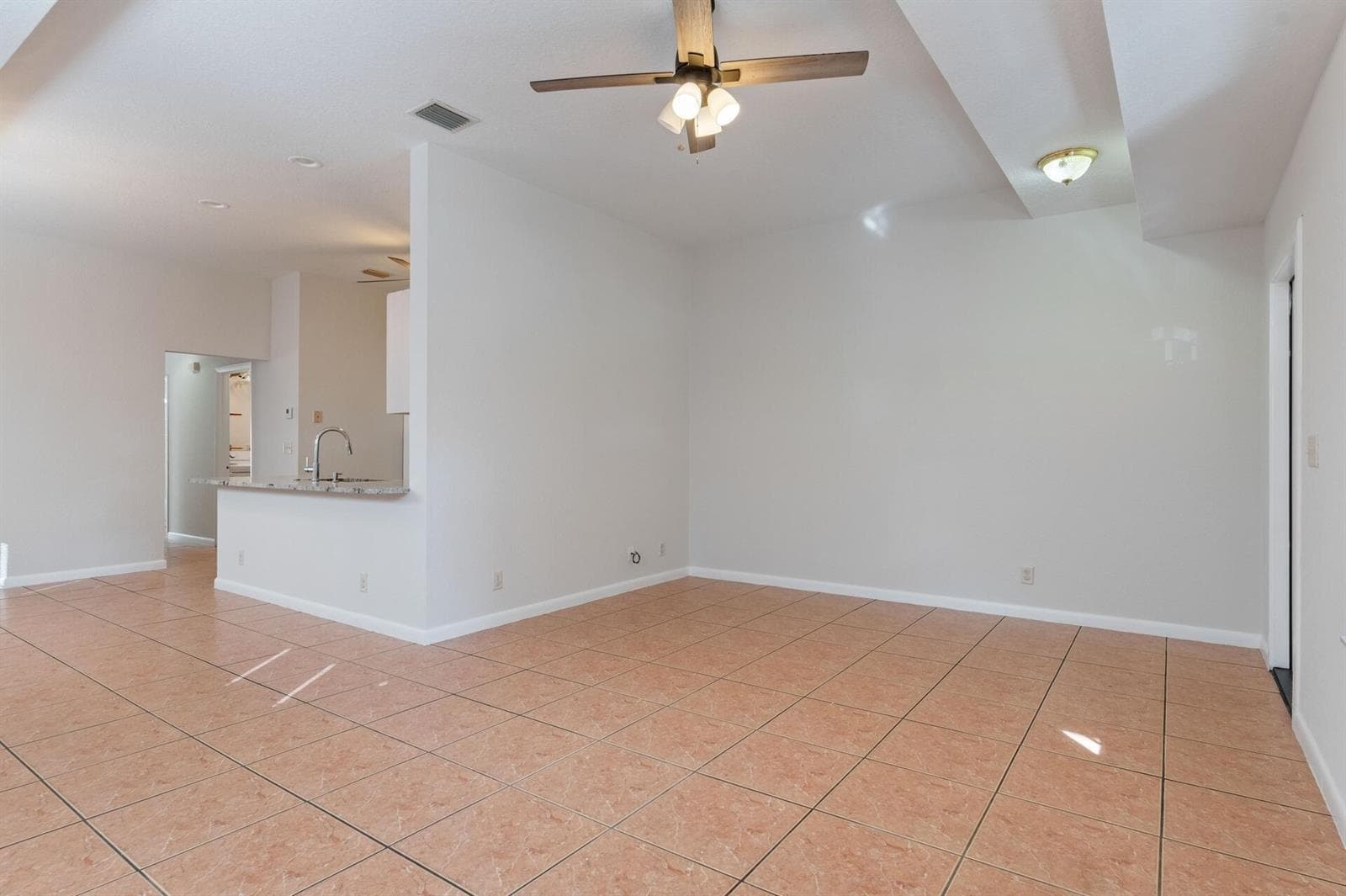 623 N L Street # 1 (left Side), FL 33460 photo 2