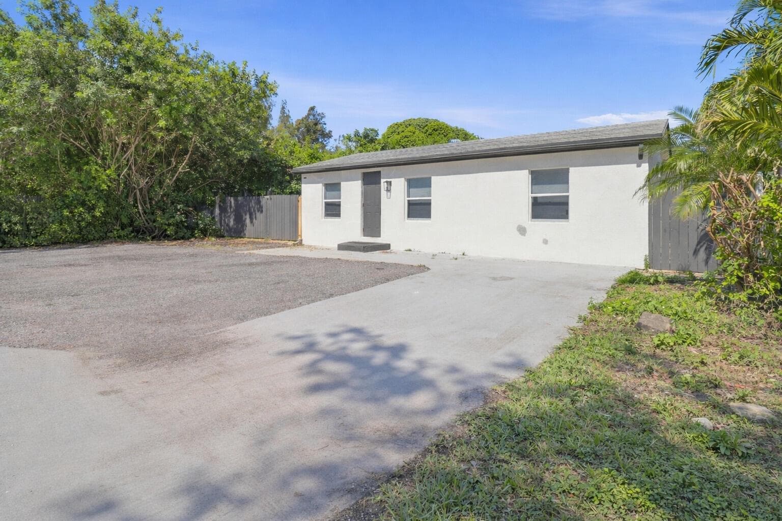 1152 Sunset Road, West Palm Beach, FL 33406 photo 2