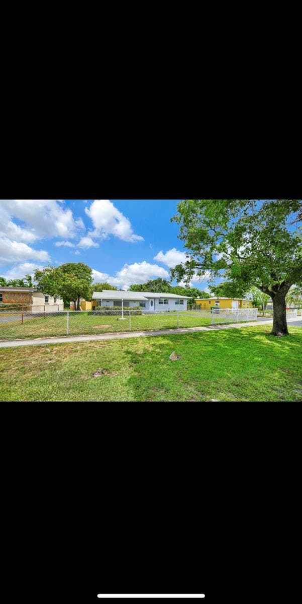 1112 NW 43rd Terrace, Lauderhill, FL 33313 photo 3