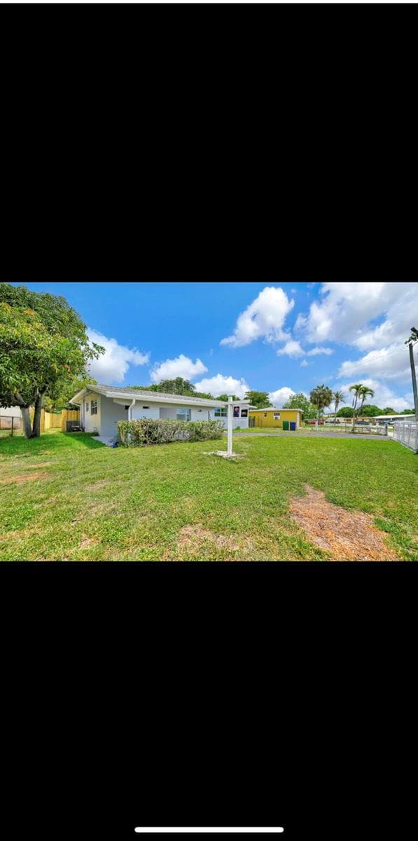 1112 NW 43rd Terrace, Lauderhill, FL 33313 photo 5