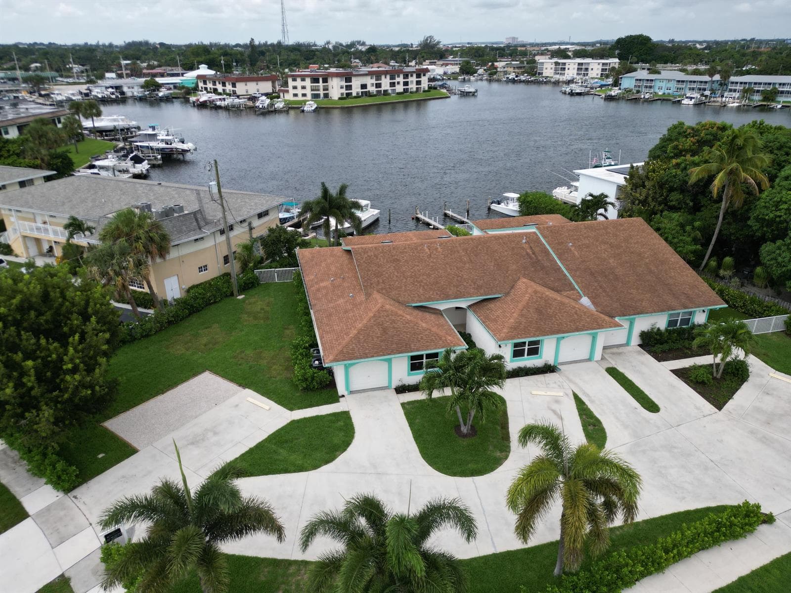 620 Southwind Circle # A, North Palm Beach, FL 33408 photo 2