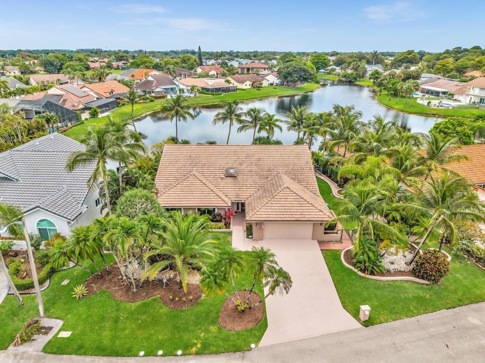 7640 NW 87th Avenue, Tamarac, FL 33321 photo 2