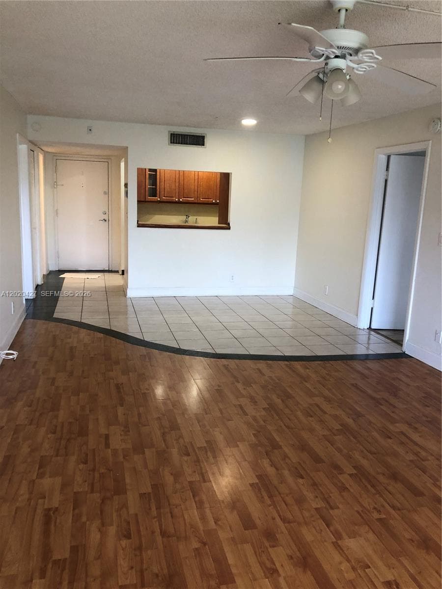 210 Lakeview Dr # 207, Weston, FL 33326 photo 5