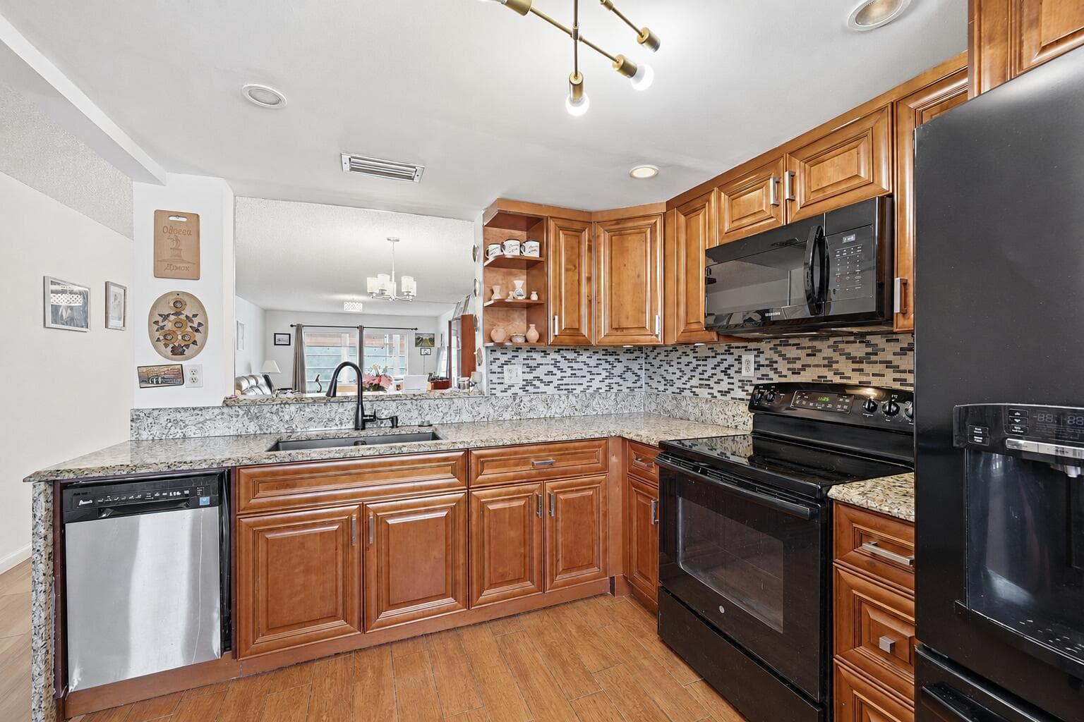 3005 Portofino Isle # M2, Coconut Creek, FL 33066 photo 2