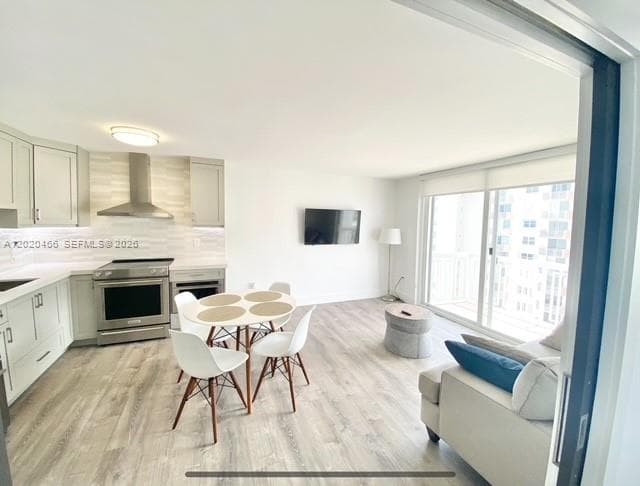 401 Ocean Dr # 910, Miami Beach, FL 33139 photo 5