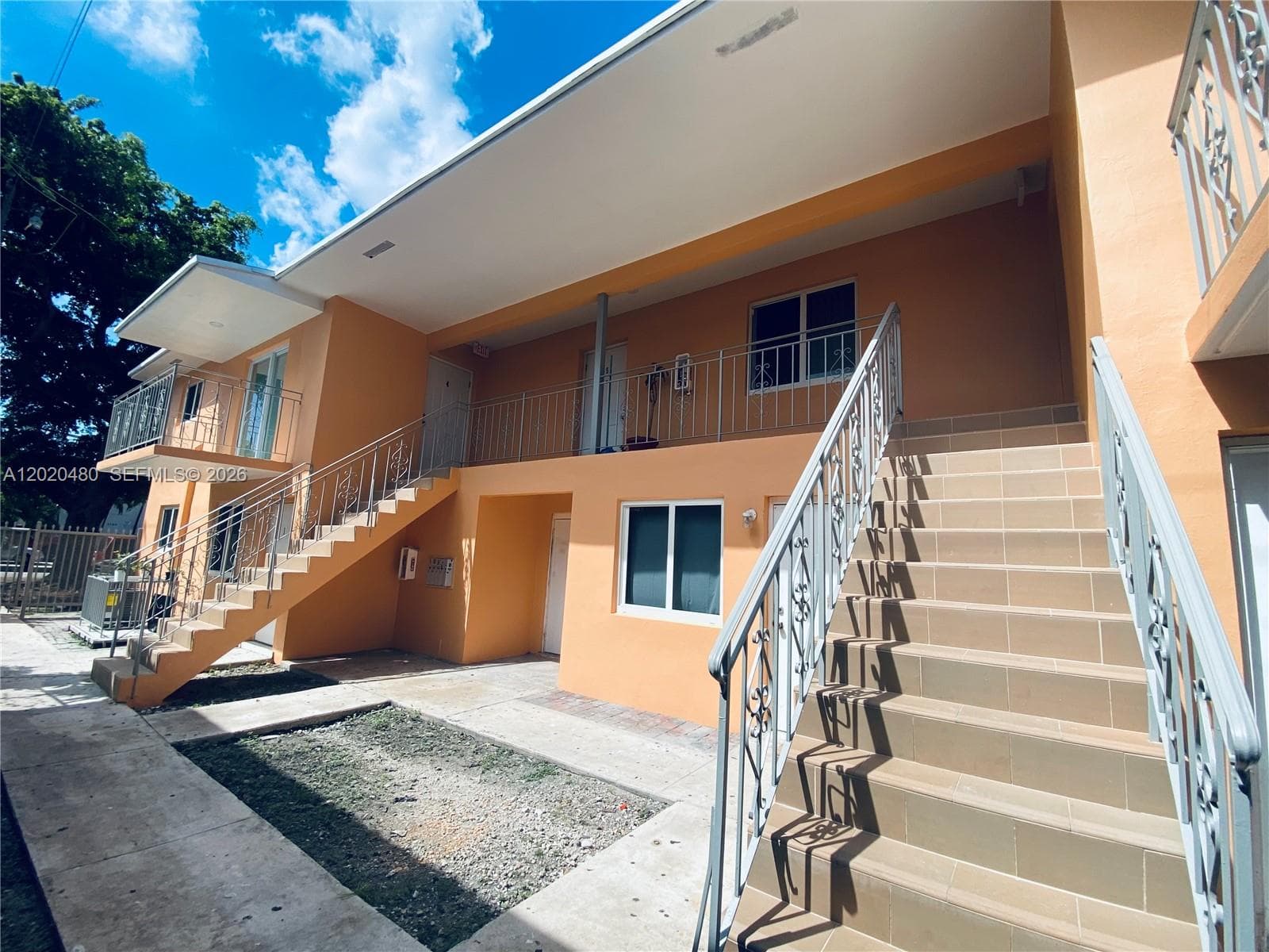 1121 NW 4  ST, Miami, FL 33128 photo 2