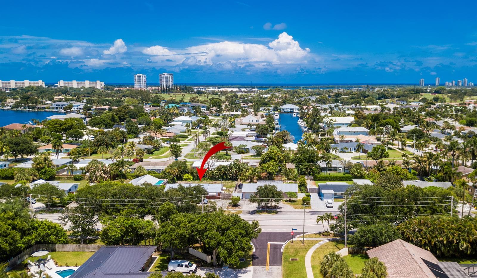 928 Prosperity Farms Road, North Palm Beach, FL 33408 photo 2