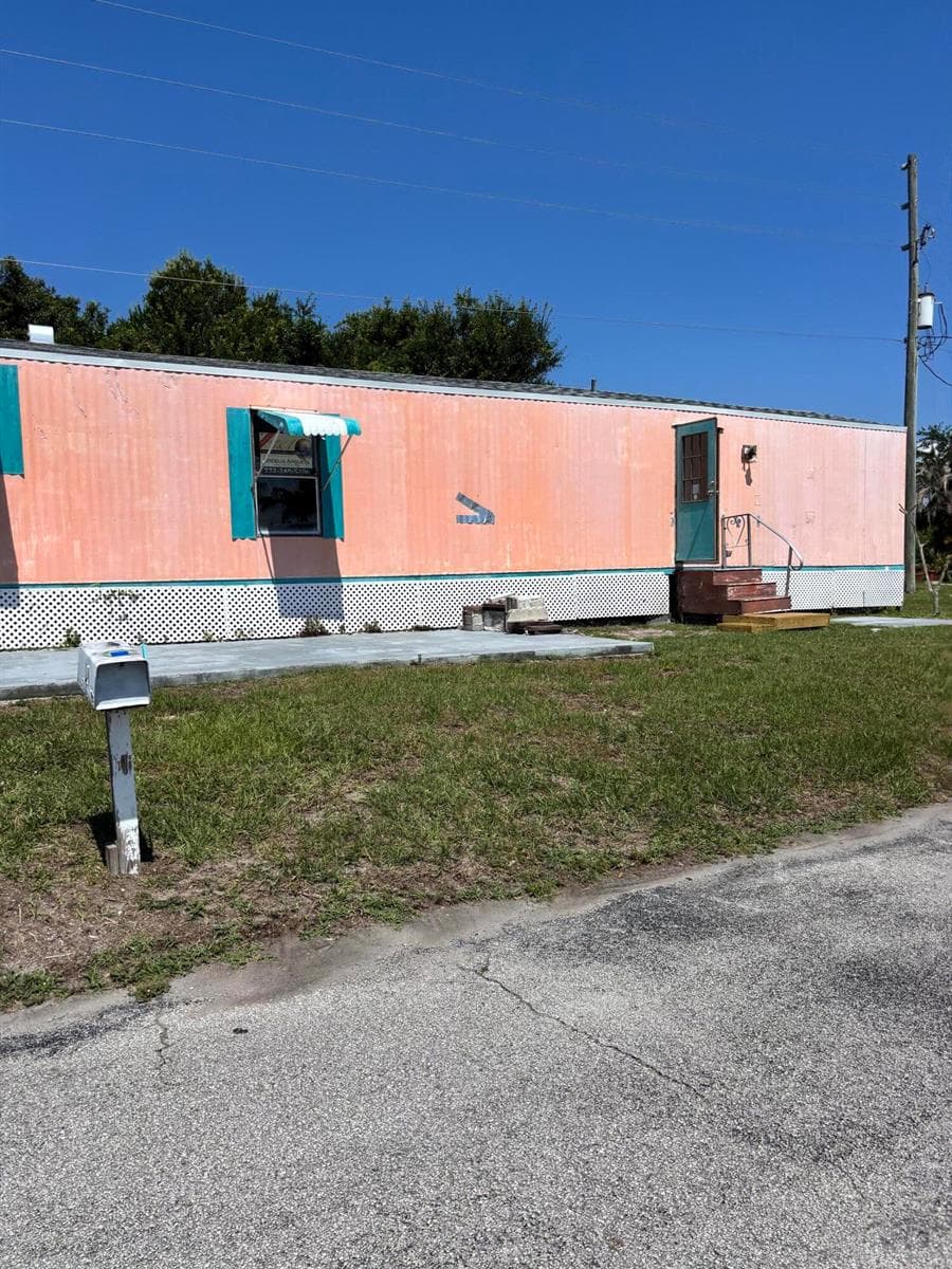 2023 Saint Lucie Boulevard # 186, Fort Pierce, FL 34946 photo 2