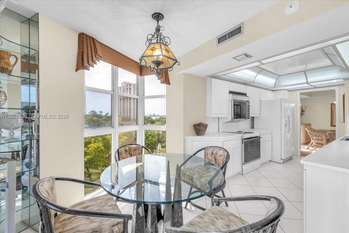 1000 Quayside Ter # 701, Miami, FL 33138 photo 2