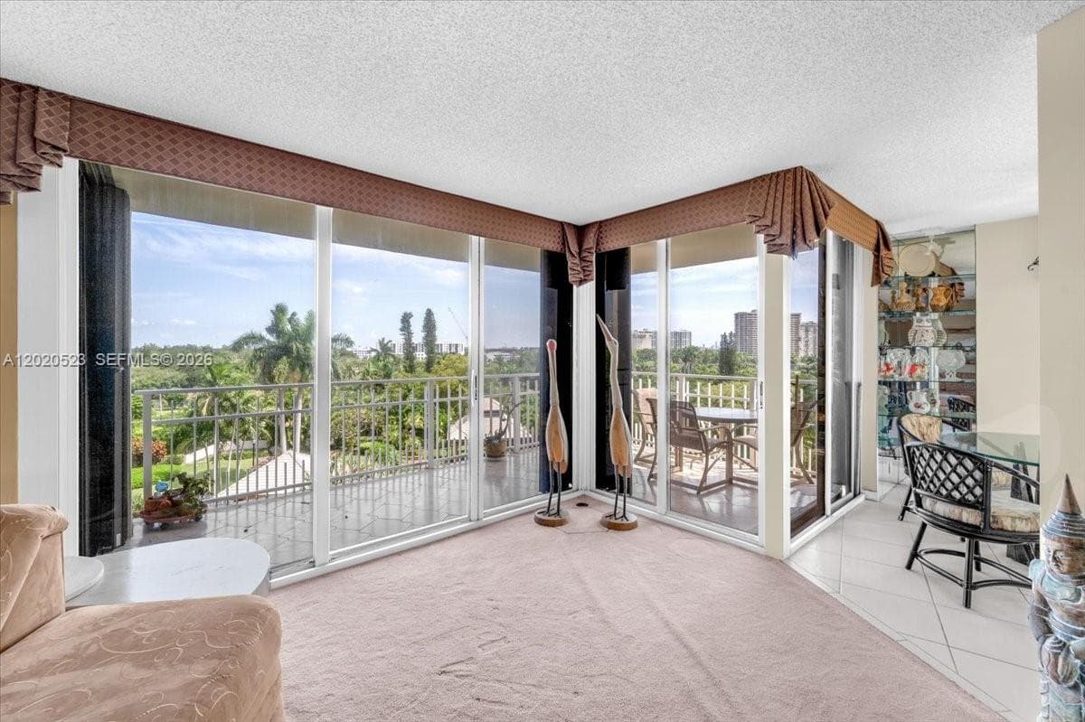 1000 Quayside Ter # 701, Miami, FL 33138 photo 4