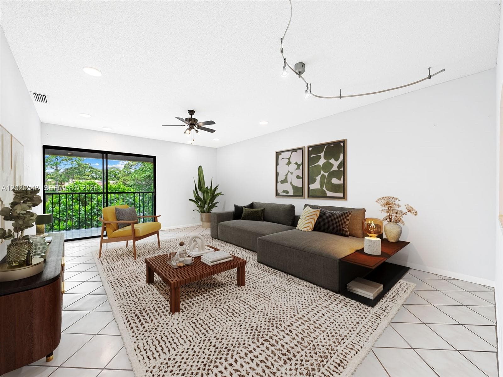 918 SW 9th Street Cir # 204, Boca Raton, FL 33486 photo 2