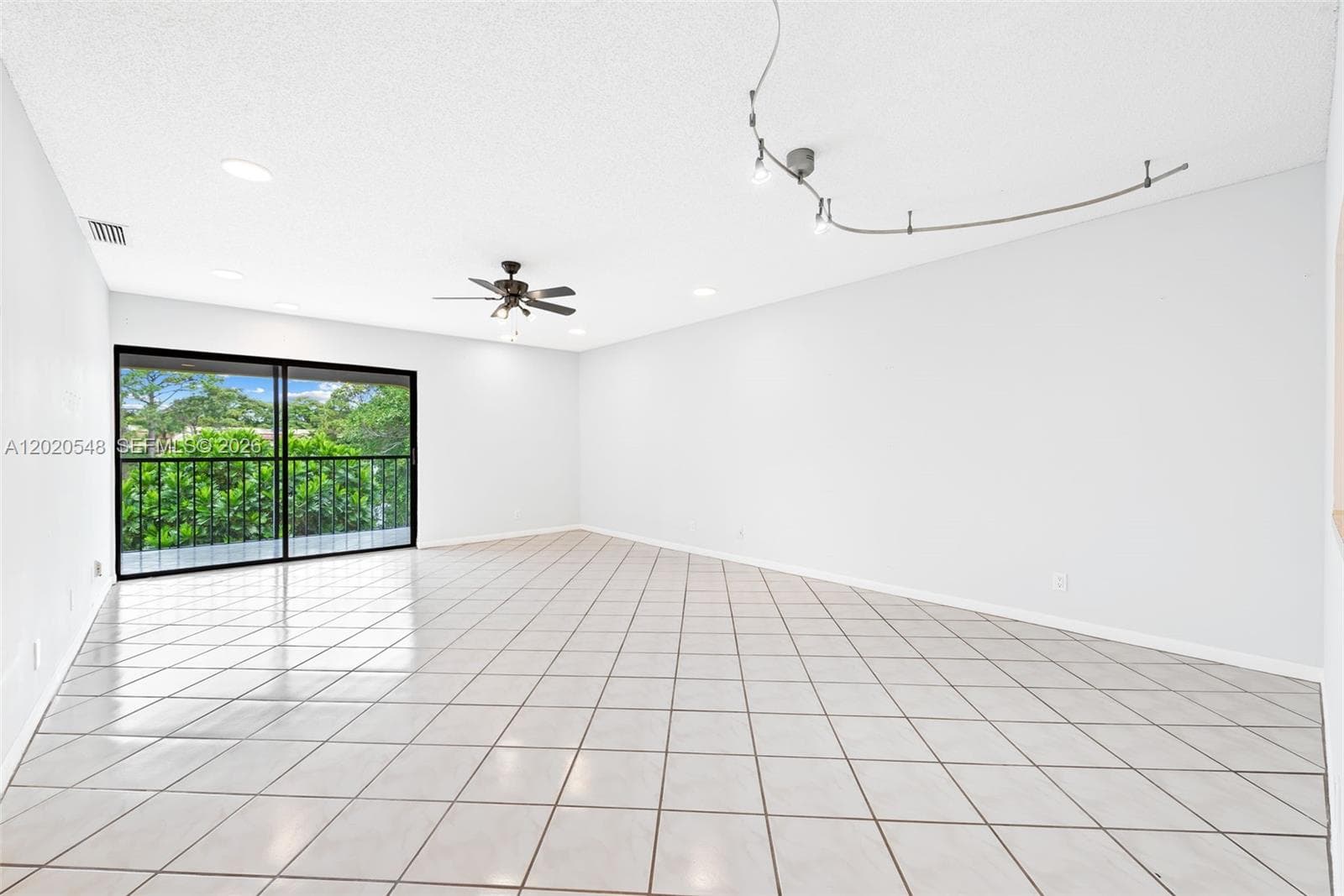 918 SW 9th Street Cir # 204, Boca Raton, FL 33486 photo 4