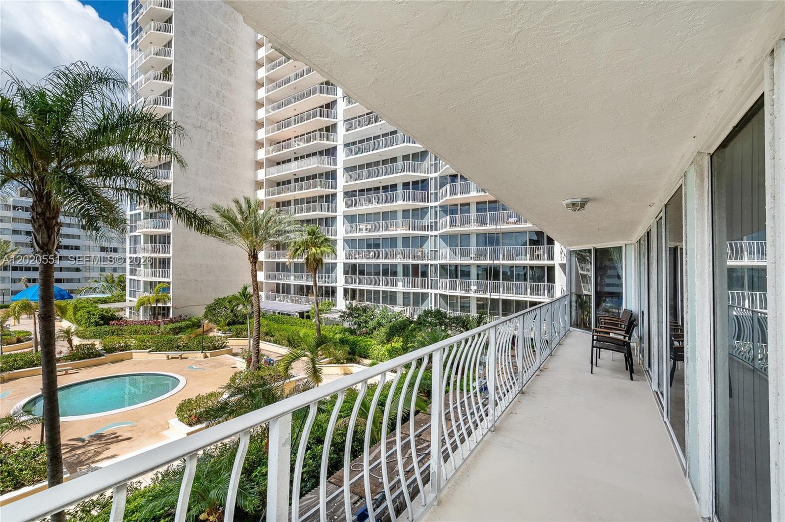 7601 E Treasure Dr # 623, North Bay Village, FL 33141 photo 3