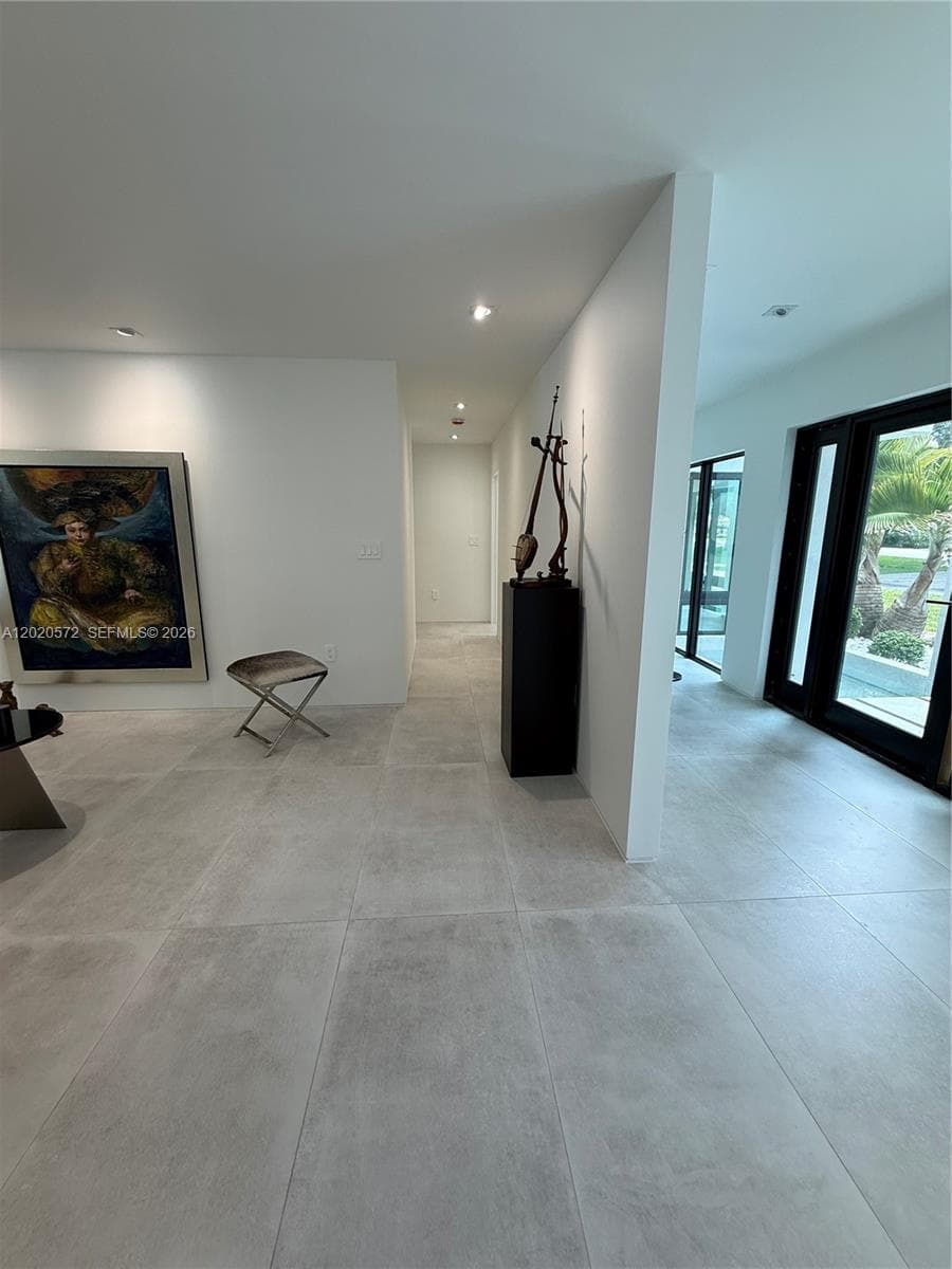 439 Hardee Rd, Coral Gables, FL 33146 photo 4