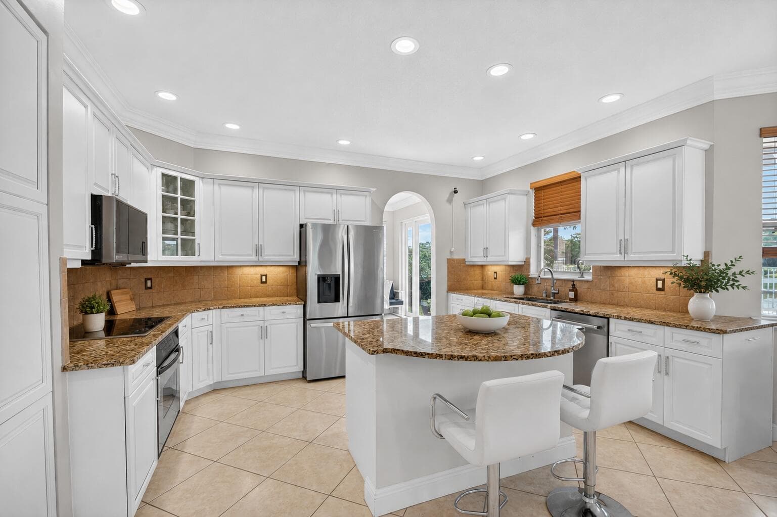 2214 Ridgewood Circle, Royal Palm Beach, FL 33411 photo 2