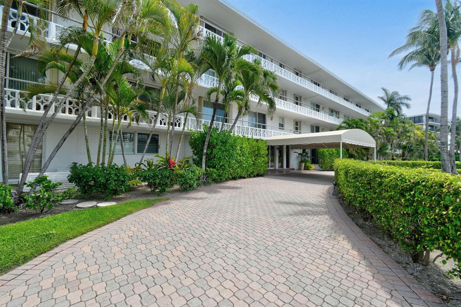 139 Sunrise Avenue # 2030, Palm Beach, FL 33480 photo 2