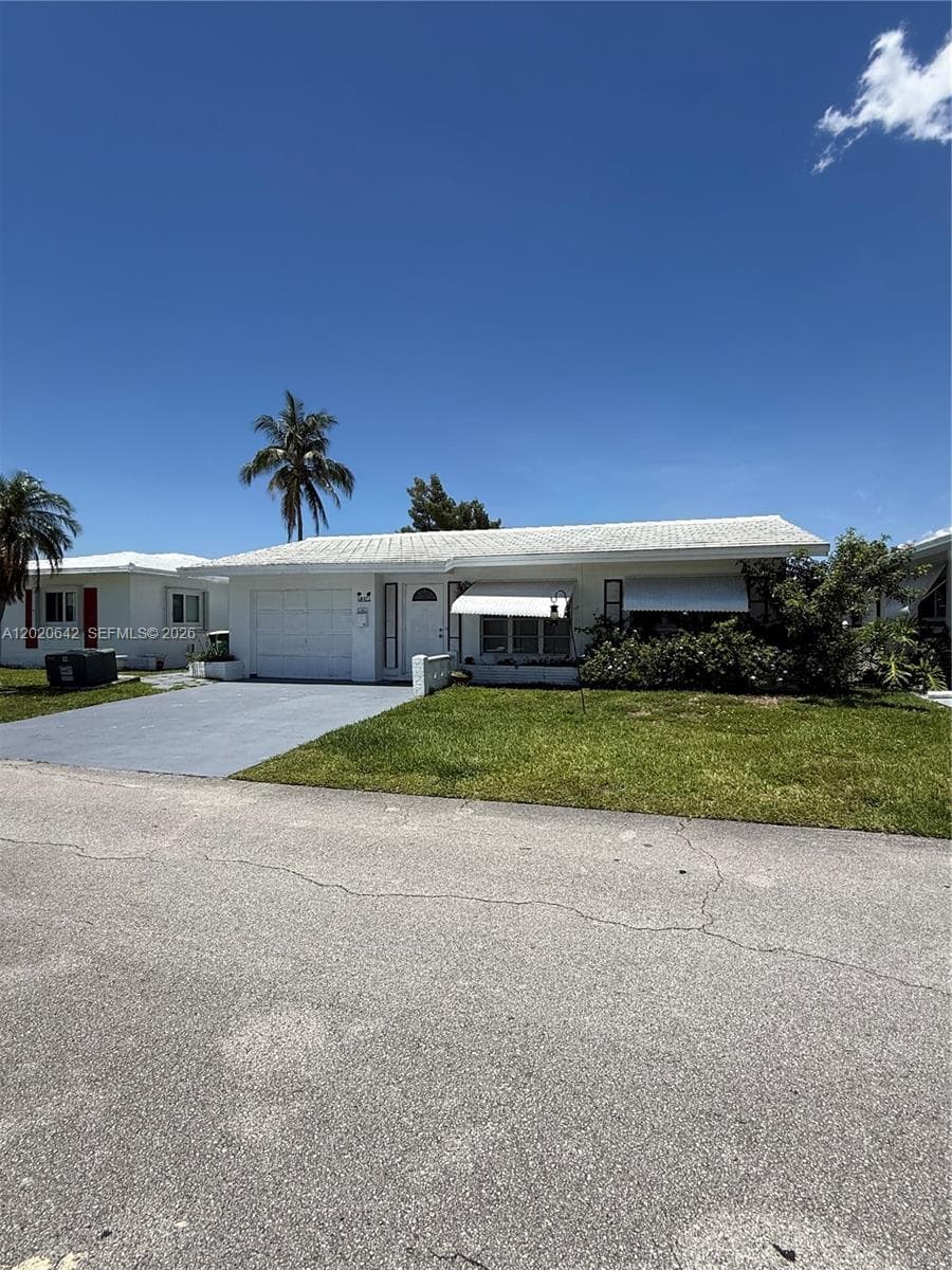 8107 NW 58th Pl # 8107, Tamarac, FL 33321 photo 2