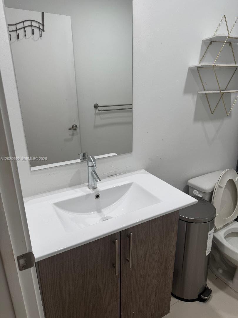 1152 NW 2nd St # 0, Florida City, FL 33034 photo 4