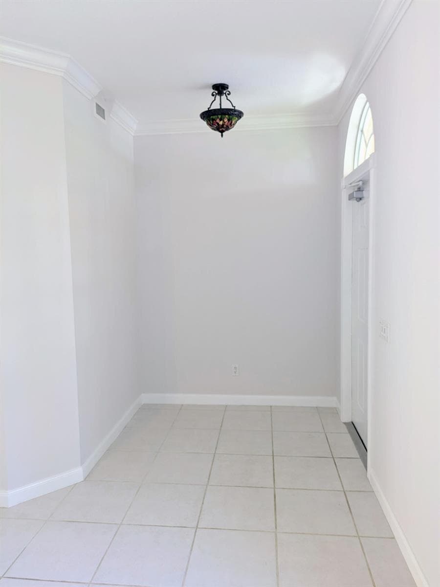 143 Middlebury Drive, Jupiter, FL 33458 photo 2