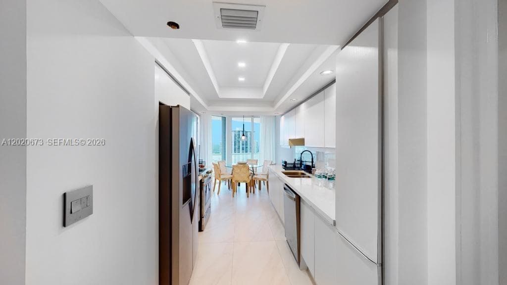 7000 Island Blvd # 1808, Aventura, FL 33160 photo 3
