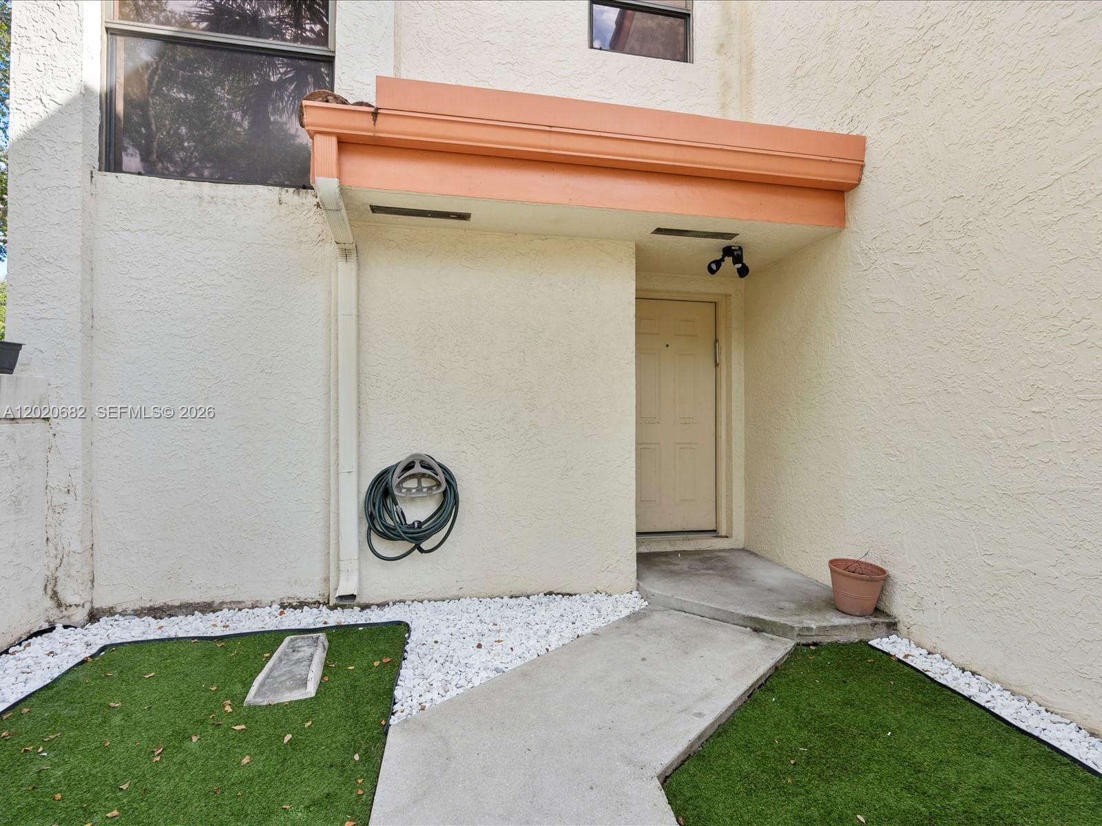 3400 Emerald Oaks Dr # 801, Hollywood, FL 33021 photo 5