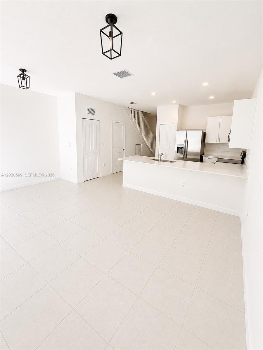 2840 SE 26th Ter, Homestead, FL 33035 photo 3