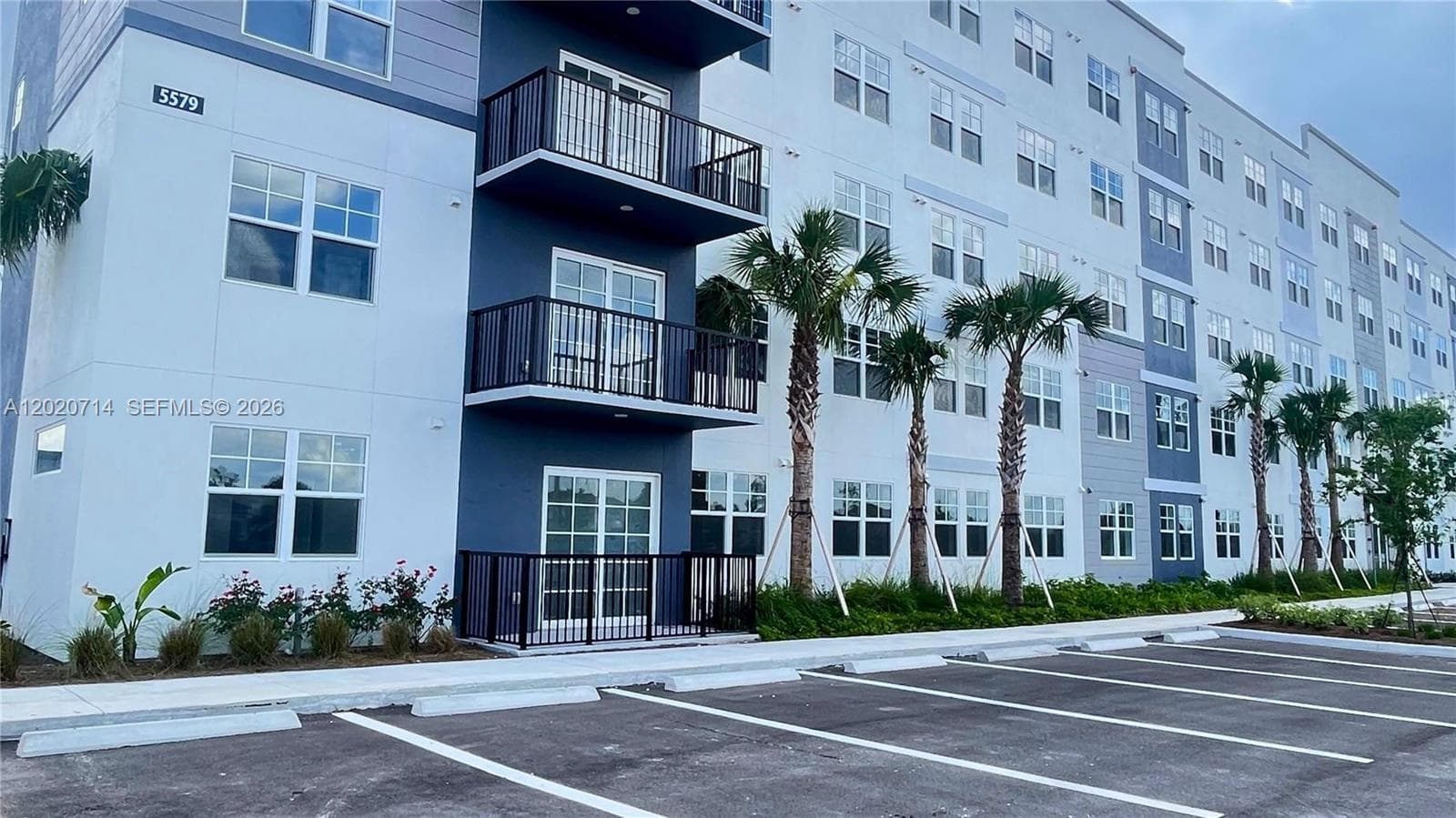 5579 Millenia Park Blvd # 502, Orlando, FL 32839