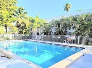 17255 SW 95th Avenue # 208, Palmetto Bay, FL 33157 photo 2