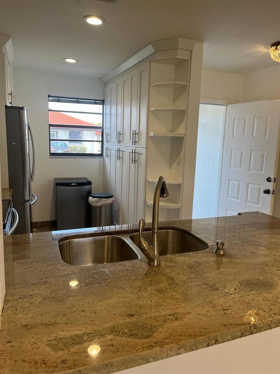 283 NW 36th Avenue, Deerfield Beach, FL 33442 photo 3