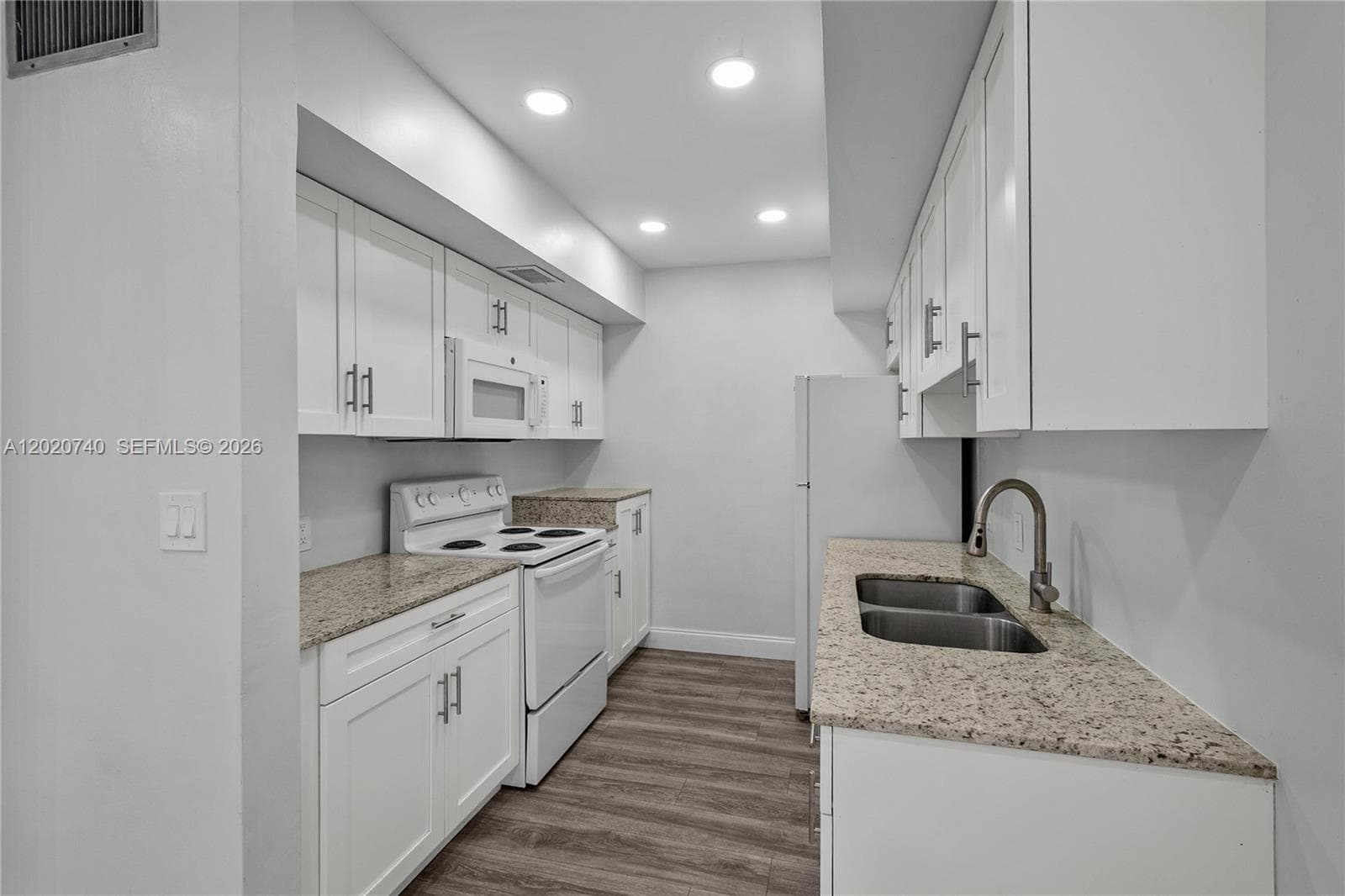 245 NE 191st St # 3014, Miami, FL 33179 photo 5